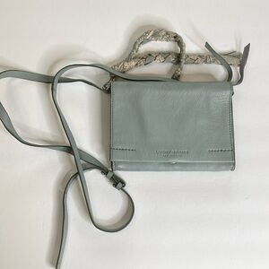 Lucky Brand crossbody purse small light blue VGUC